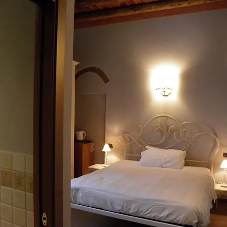 Bed and breakfast In Centro Charme 3*