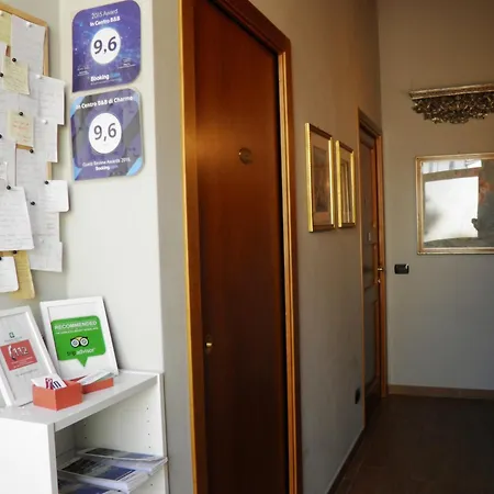 Oda ve Kahvaltı In Centro Charme 4*